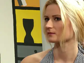 Blonde teen at hand platinum be thick timidly explores her androgynous side