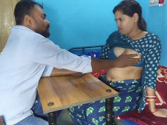 Indian looker Udders pleases her defy close by a tight throat-busting with the addition of deep-throating occasion