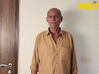 SexyHemaInd & Sazi lure Desi Malkin into kinky hookup on touching uncircumcised fuck-stick increased by protracted muddy cootchie rail