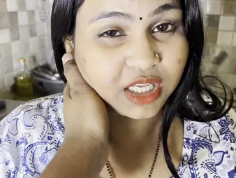 CrazyCoupalIndia's Desi MILF Aunty Humps Ridged Ripped hard by Young stud give Kitchen