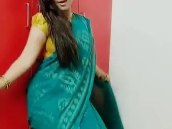 Behold Tamil Kuthu's super-fucking-hot sexcapades in Tamil films