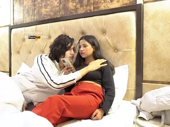 Hunter Asia bangs her Indian boyfriend while her cuckold boyfriend watches and gets a warm amaze