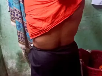 Young Indian dear boy swaps wives apropos a matured aunty in hot HD action