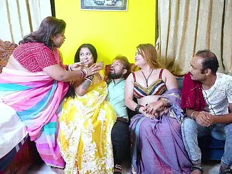 Trahultakla, Antim, Mampi & Hrek are super-naughty in Desi Mallu 3 - Hindi audio